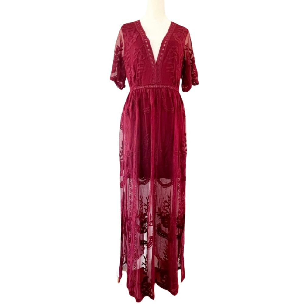 Eleter Sheer Lace Boho Deep V Maxi Dress Maroon Red Women's Size Small
NWT